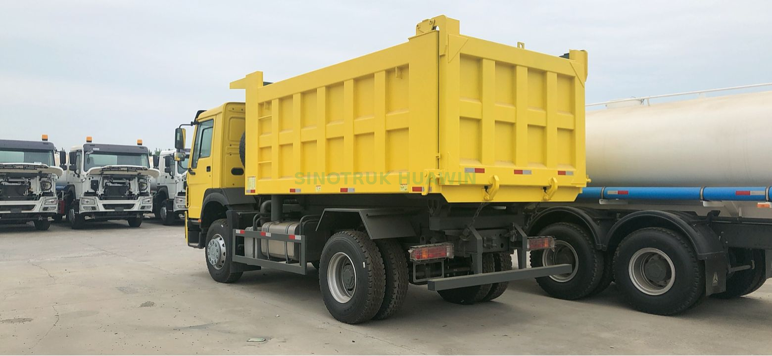 SINOTRUK HOWO 4x2 dump truck