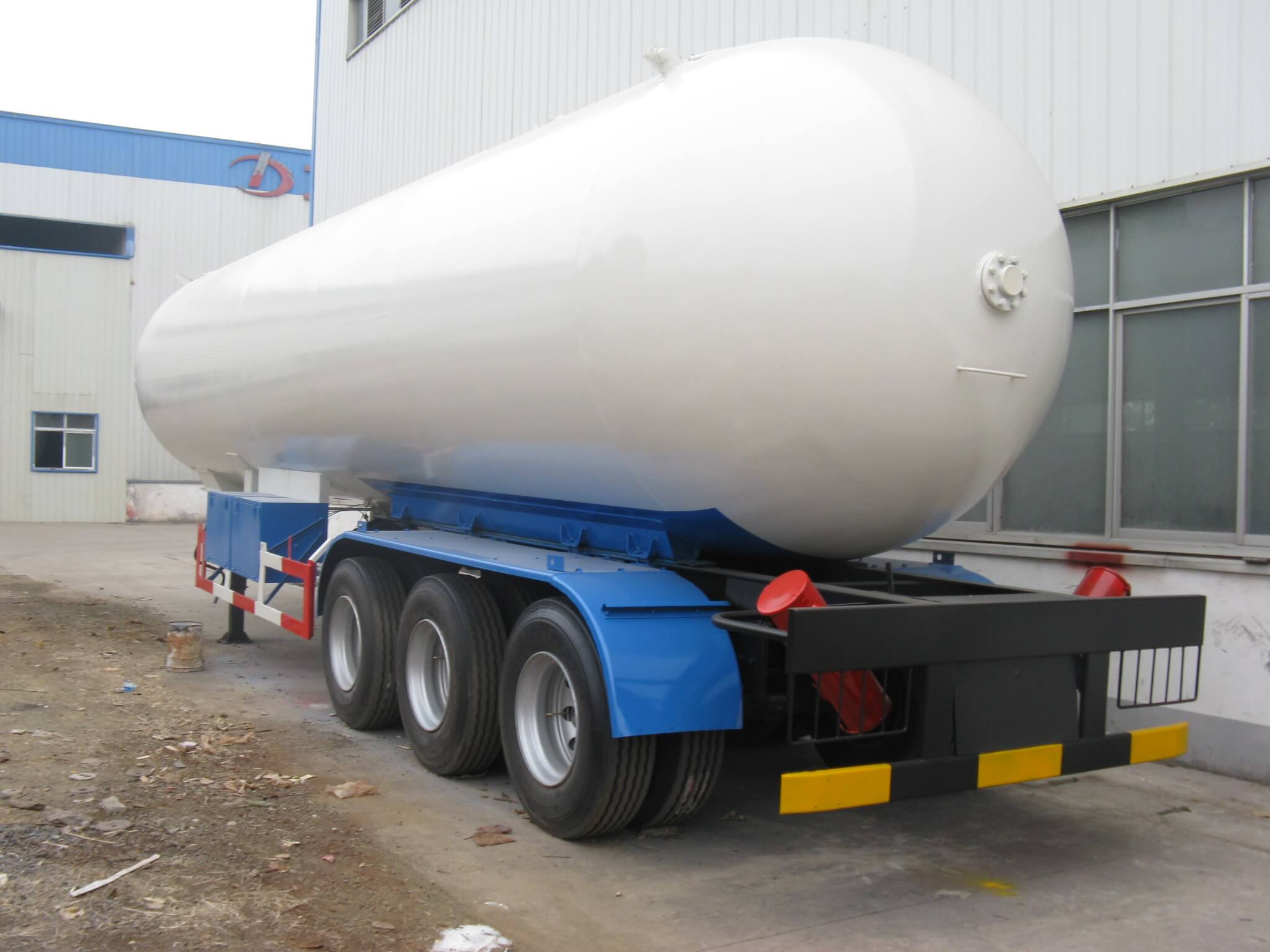 3 Axles LPG Tanker Semi Trailer