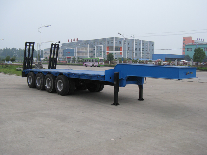 3 Axles Lowbed Semi Trailer 