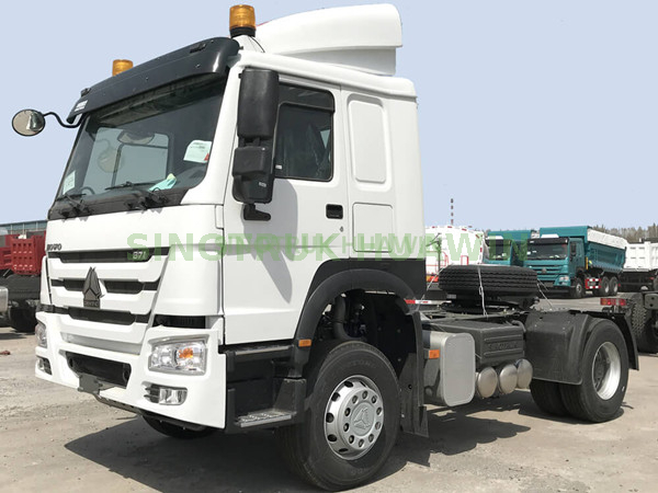 SINOTRUK HOWO 4X2 Tractor Truck