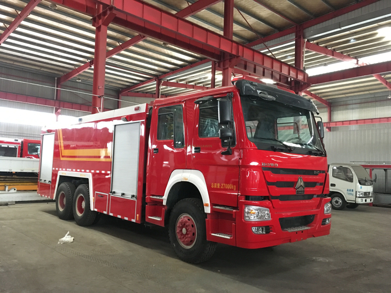 SINOTRUK HOWO 6×4 Fire Fighting Truck