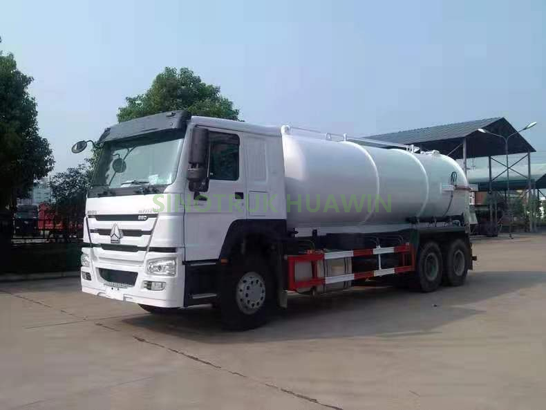 Sinotruk Howo 6X4 Vacuum Sewage Suction Tanker Truck