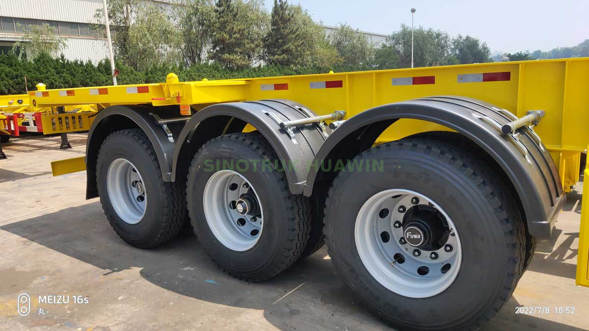 SINOTRUK 20FT 3-axle Skeletal Semi-trailer 