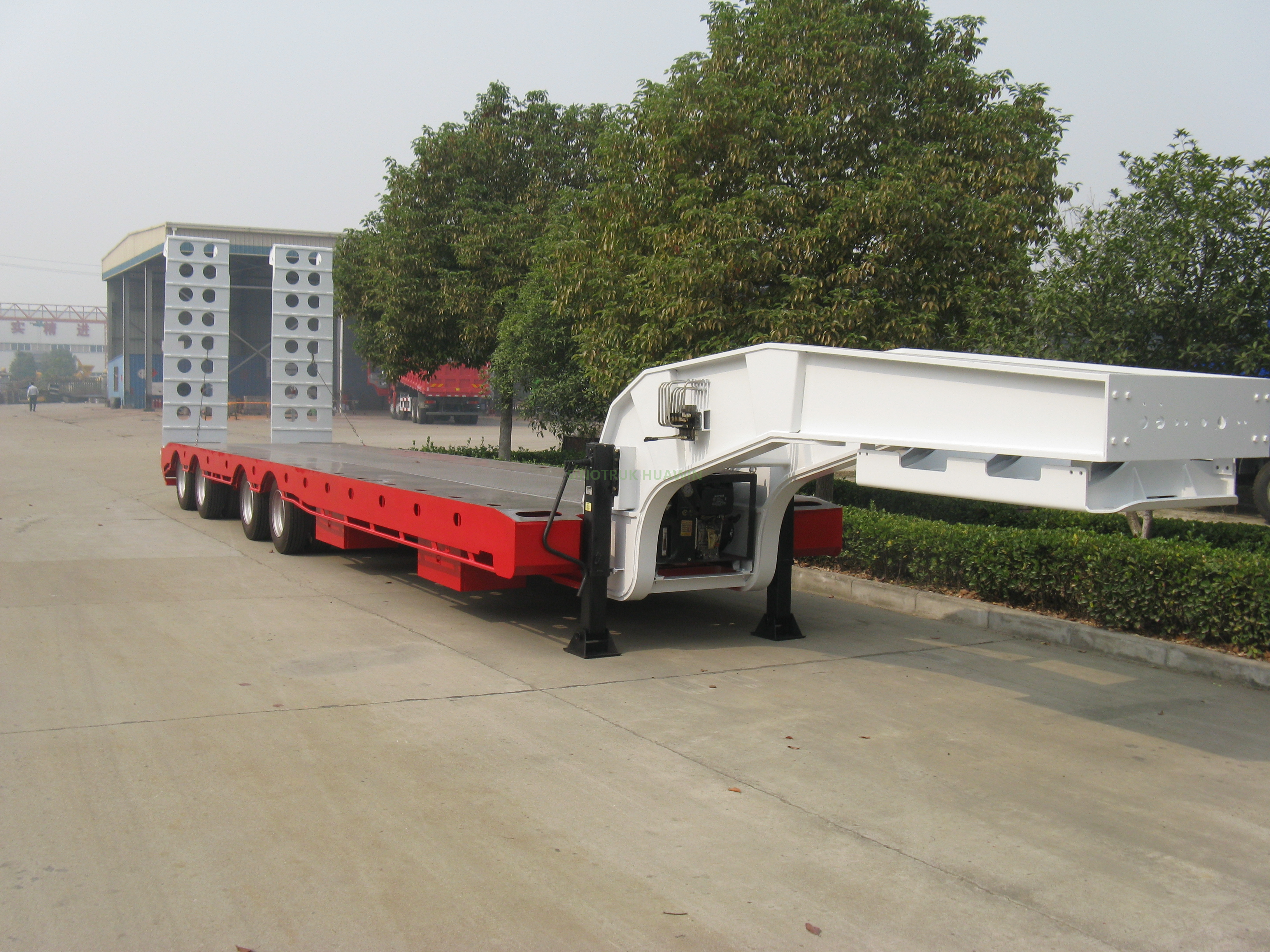 3 Axles 4 Axles Telescoping Lowbed Semi Trailer for Australia