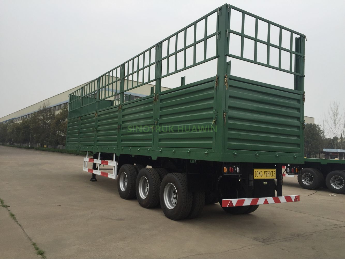 SINOTRUK 3 Axle Storehouse Semi Trailer