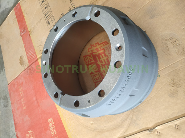 Rear brake drum Code: WG9112340006
