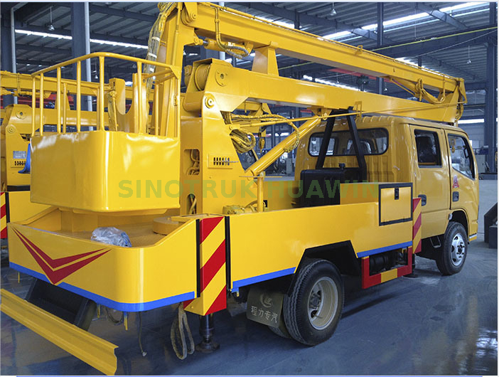 ISUZU 4x2 Overhead Working Truck