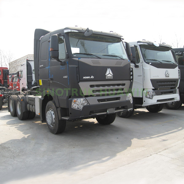 SINOTRUK A7 6X4 420hp CNG Tractor Head