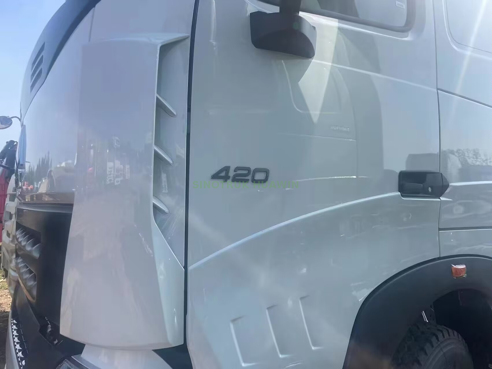 SINOTRUK HOWO A7 6X4 tractor truck