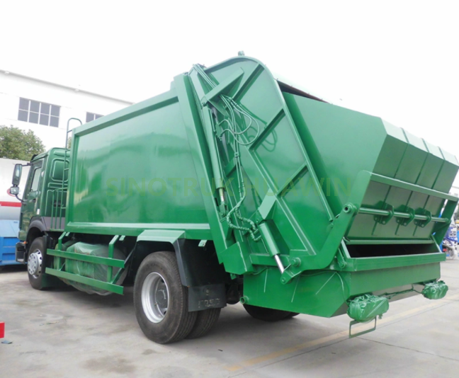 SINOTRUK HOWO 4X2 Garbage Collector Truck