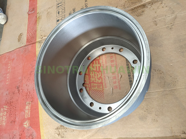 Rear brake drum Code: WG9112340006