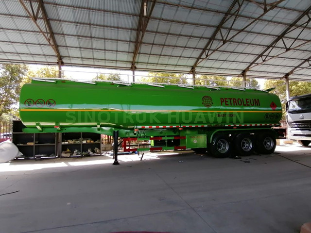 3 axle Stainless Tanker Semi Trailer (36CBM)
