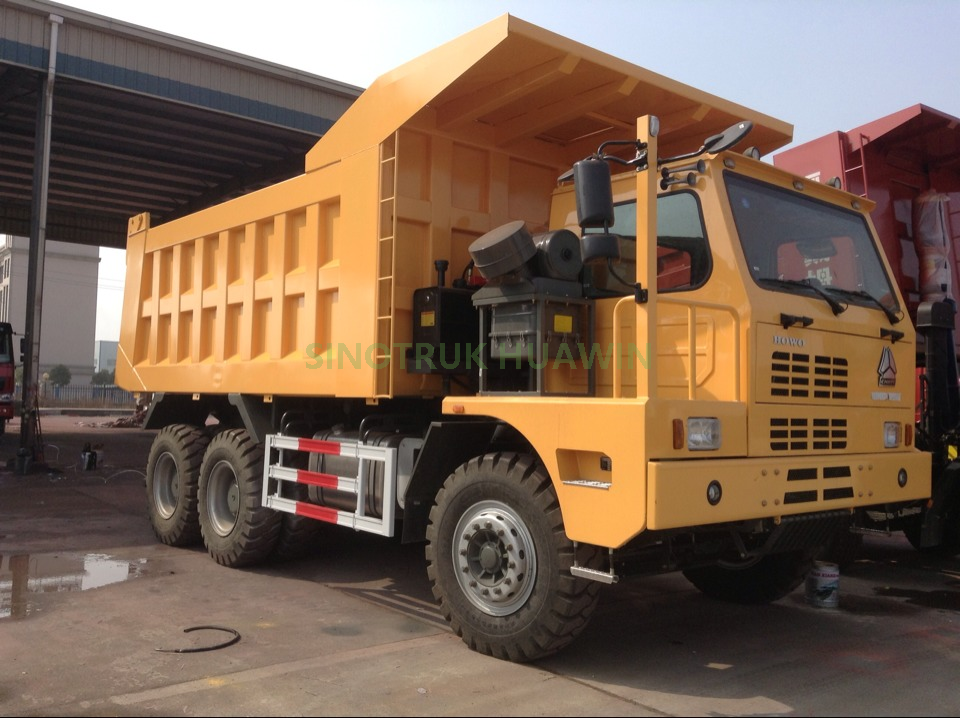 SINOTRUK HOWO Mining 6x4 Dump Truck