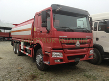 SINOTRUK HOWO 8X4 oil Fuel Tank Truck for sale
