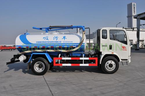 SINOTRUK HOWO 4X2 Sewage Suction Truck