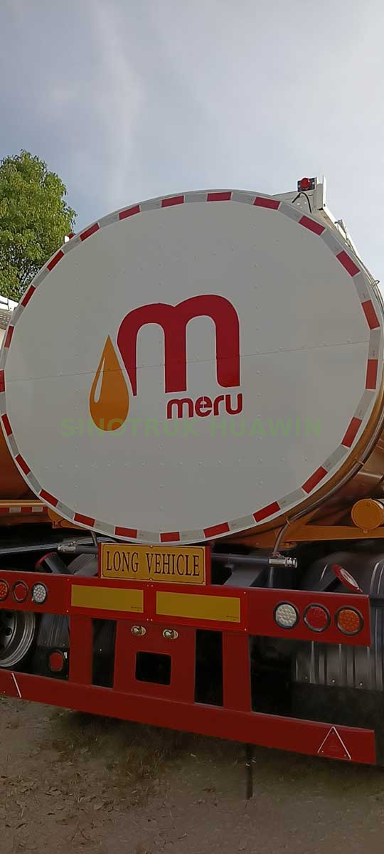SINOTRUK Palm Oil Tanker Semi-trailer 3-Axle