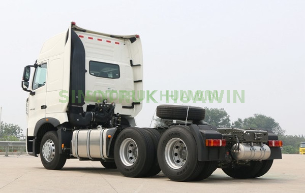 SINOTRUK HOWO T7H 6x4 Tractor Truck for Africa