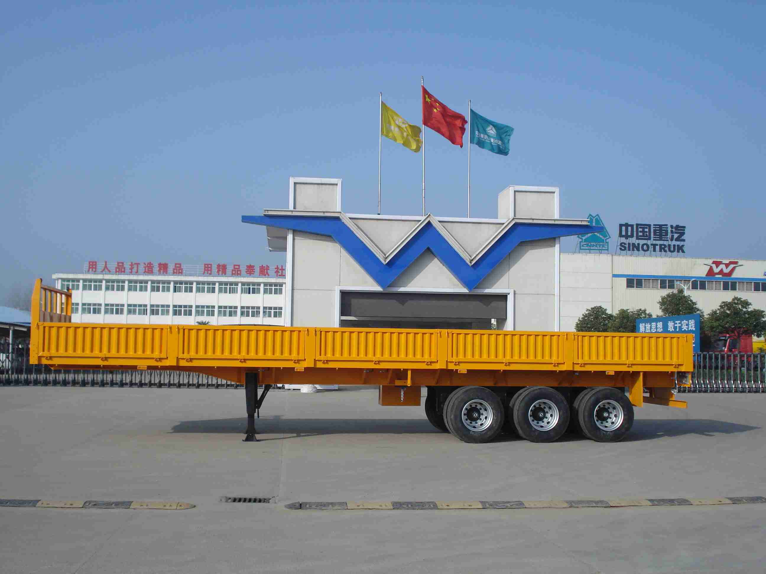 3-Axle Wallside Semi Trailer(3)